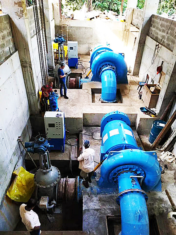 실리콘 브러시리스 물 터빈 발전기 300-3000rpm 속도 범위 200kw-20mw 전력 출력