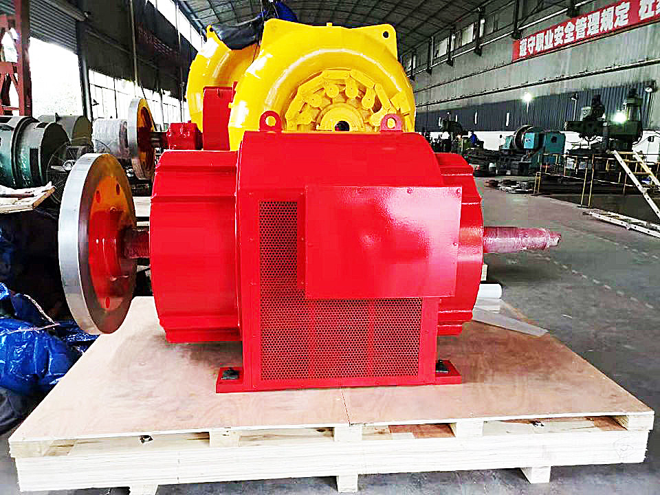 자동 프랜시스 터빈 발전기 450-1000RPM 속도 20-300M 물 머리 400V-10kV 전압