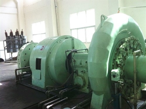 450-2000RPM 등급속 프랜시스 수력 터빈 발전기 수직 또는 수평 설치 모드