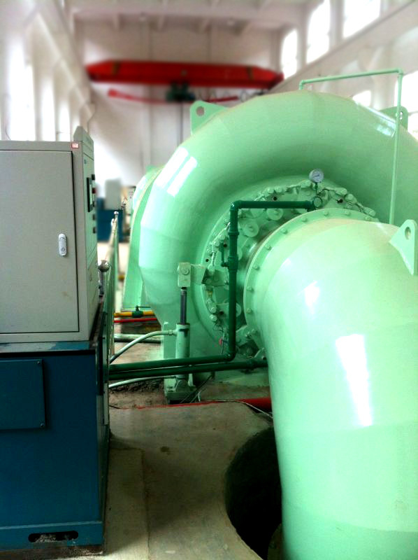 수직 프랜시스 물 터빈 발전기 450-1000RPM 등급 속도 400V 800V 6.3kV 10kV 전압