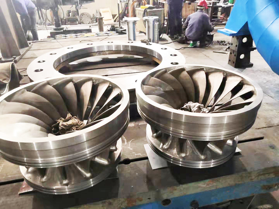스테인리스 스틸 프랜시스 터빈 발전기 90%~96% 효율과 300KW~20MW 전력