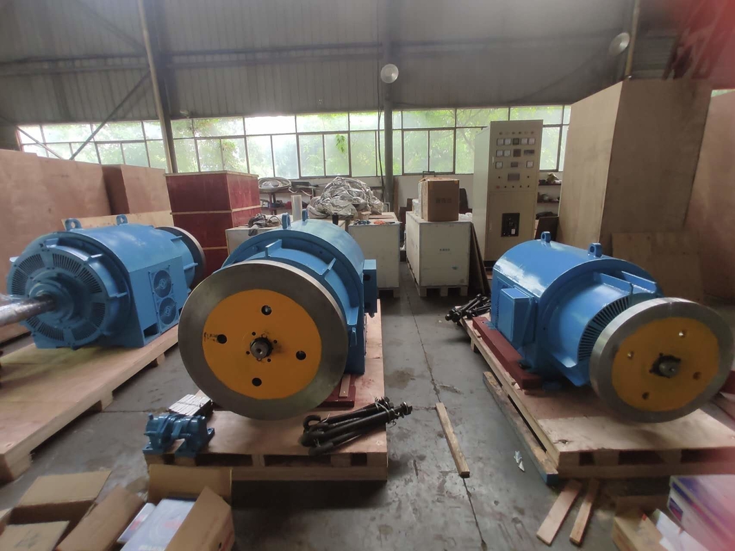 물 터빈 발전기 실내/외부 작동 200kw-20mw 전력 출력 300-3000rpm 속도 공기/물 냉각