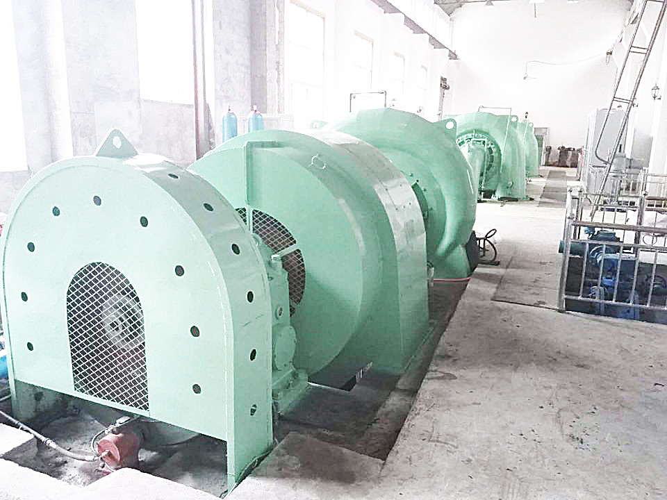 50HZ/60HZ 주파수 터빈 수력 발전기 500kw 600kw 700kw 자유 에너지 발전기 플라이휠