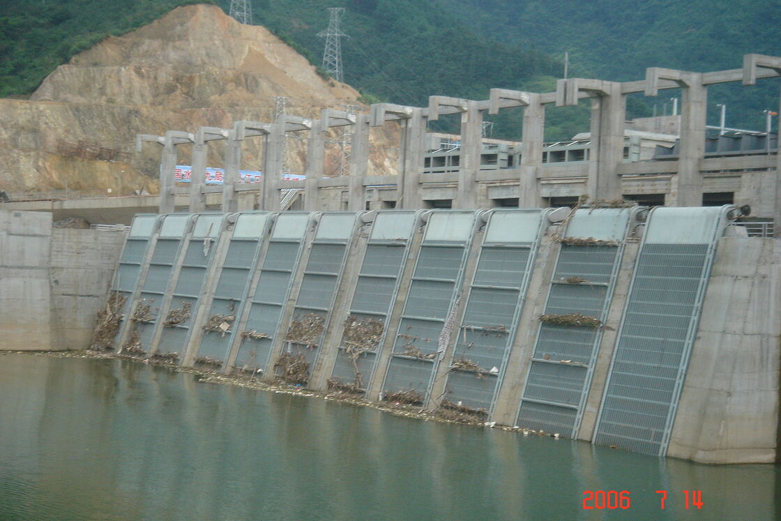 산업용 쓰레기통 청소 기계 0.40-1000KW 전력 및 효율적인 쓰레기 제거를 위해 4.5 - 16 mm 두께