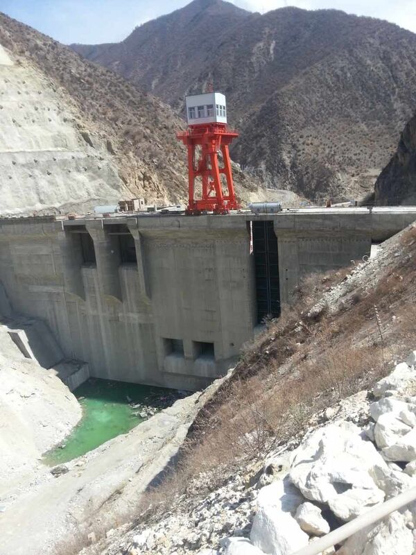 고강강철과 부식 저항성 부품으로 0.40~1000KW의 전력을 가진 산업용 청소기