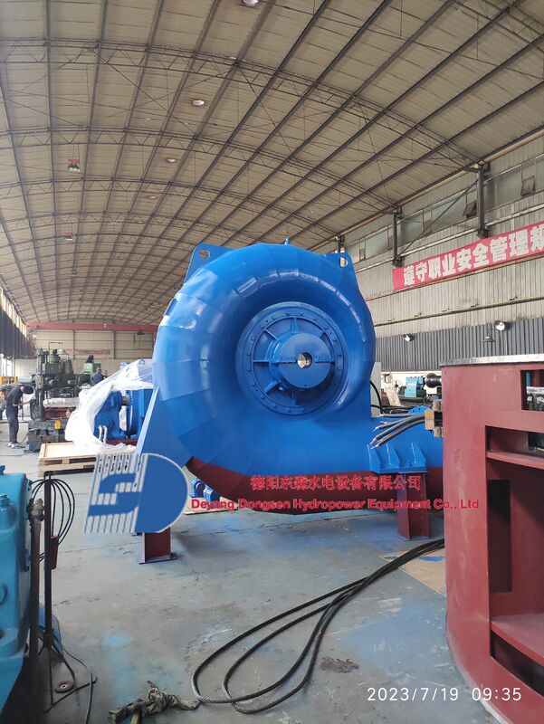 프랜시스 터빈 발전기 300kW ~ 20MW 30 ~ 50 년 수명 및 수력 발전소의 자동 거버너 제어