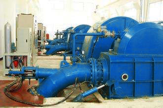 최대 몇 MW 설계 3x715kW 용량 전력 출력 범위 지속 가능한 산업 솔루션을위한 혁신적인 엔지니어링
