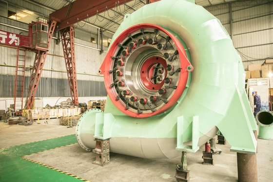 커스터마이징 가능한 물 터빈 200kw-20mw 전력 출력 300-3000rpm 속도 범위