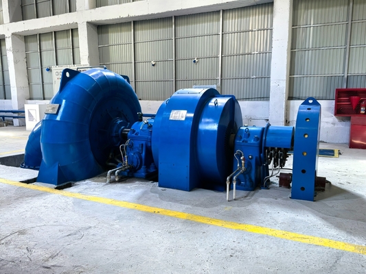 DN2250-3200mm 파이프 지름 자동 제어 시스템 및 공기 / 물 냉각과 함께 프랜시스 터빈 발전기